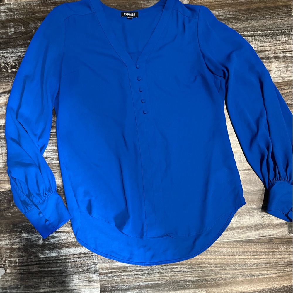 Express blouse Bundle 2/$25